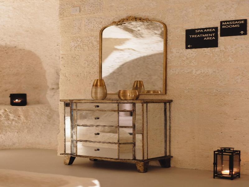 Vetera Matera image