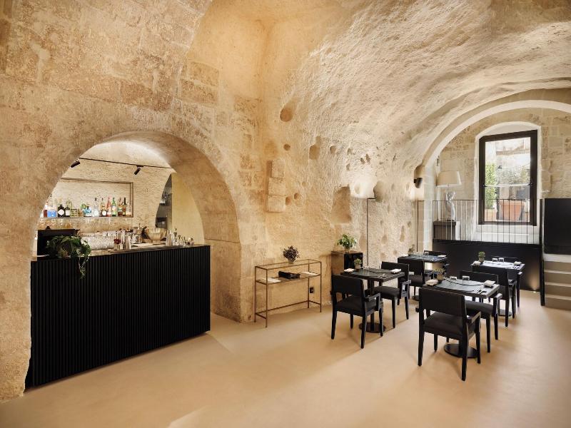 Vetera Matera image