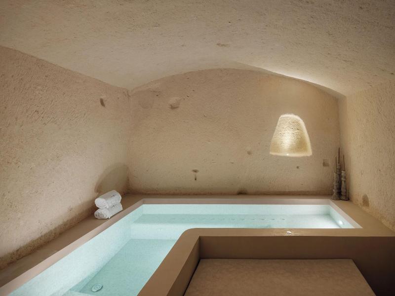 Vetera Matera image