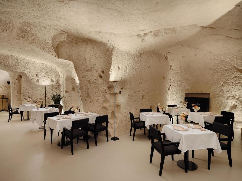 Vetera Matera image