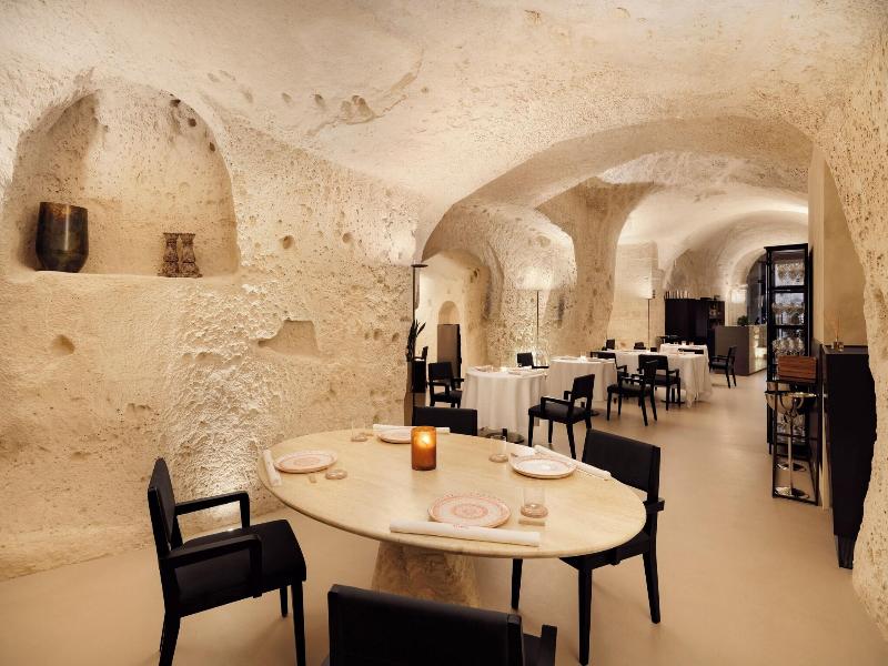 Vetera Matera image