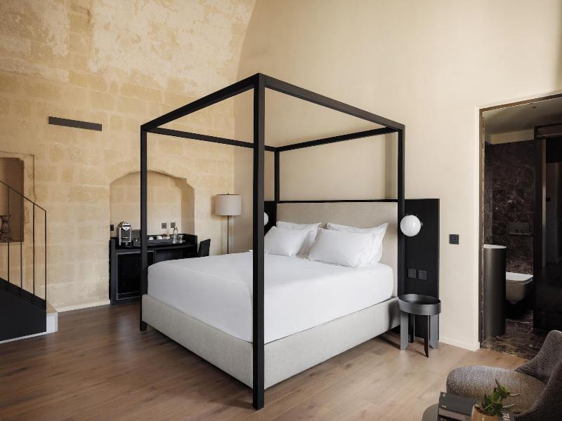 Vetera Matera image