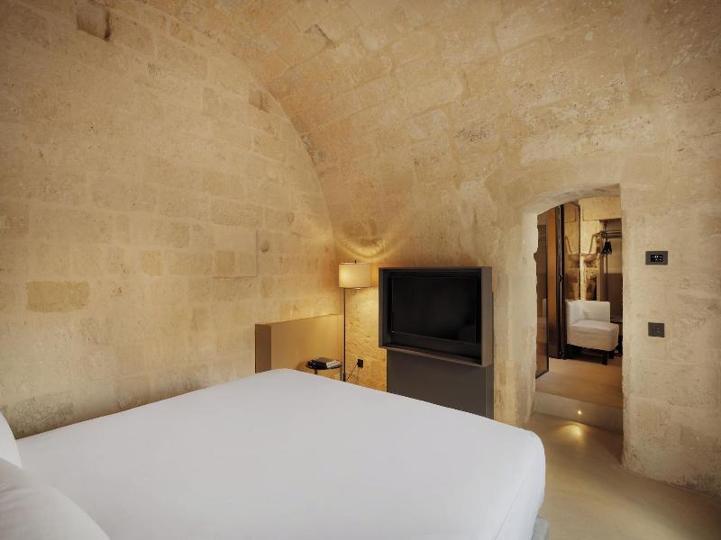 Vetera Matera image