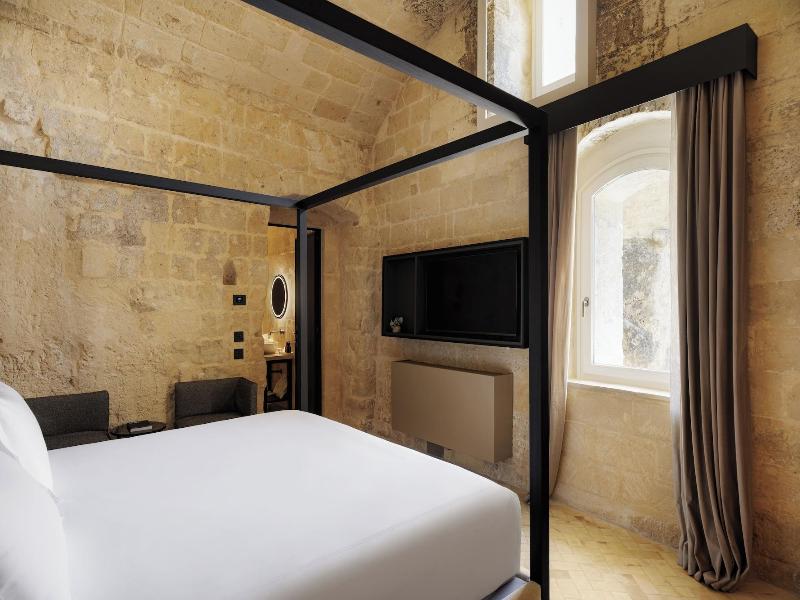Vetera Matera image