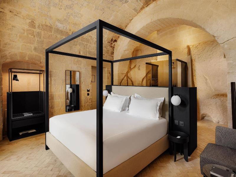 Vetera Matera image