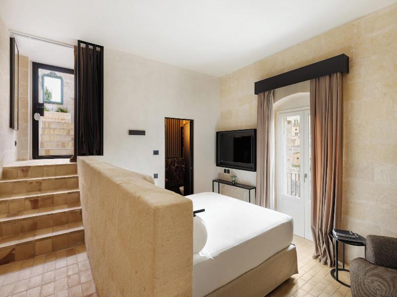 Vetera Matera image