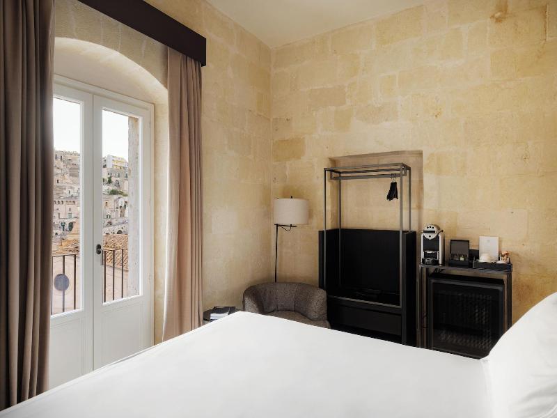 Vetera Matera image