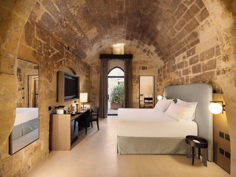 Vetera Matera image