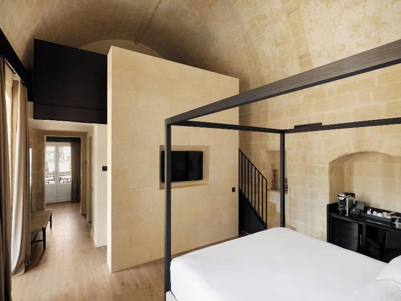 Vetera Matera image