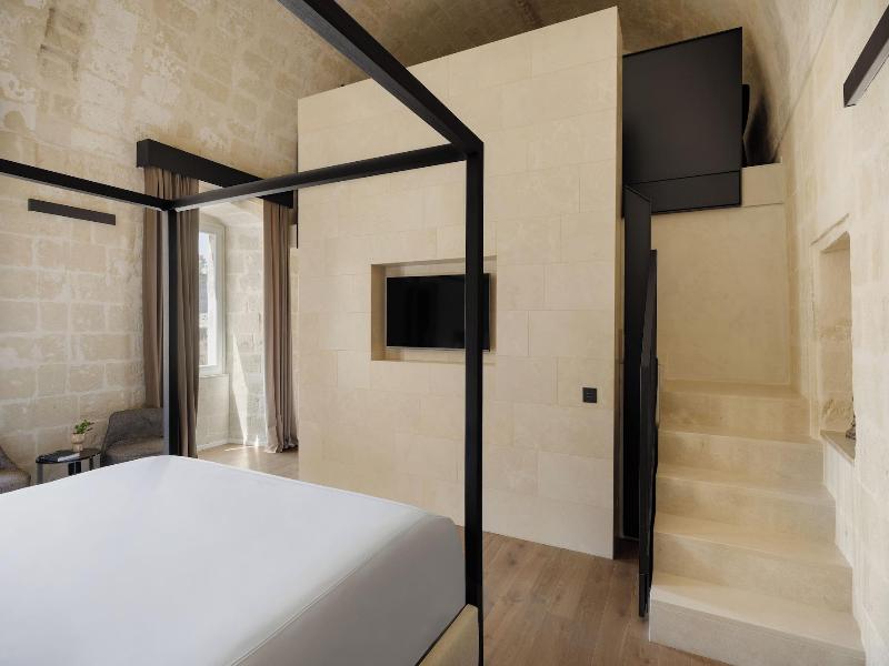 Vetera Matera image
