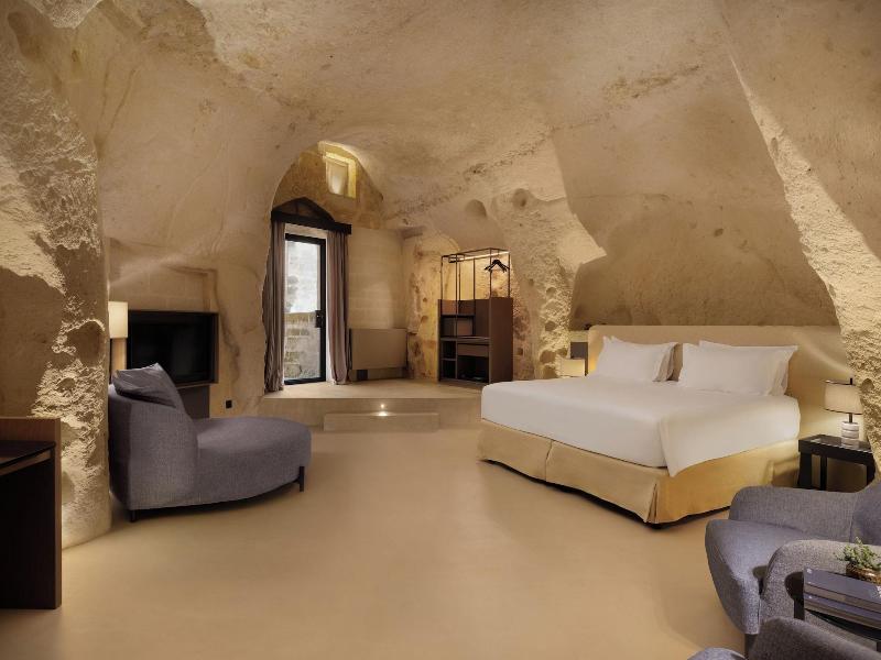 Vetera Matera image