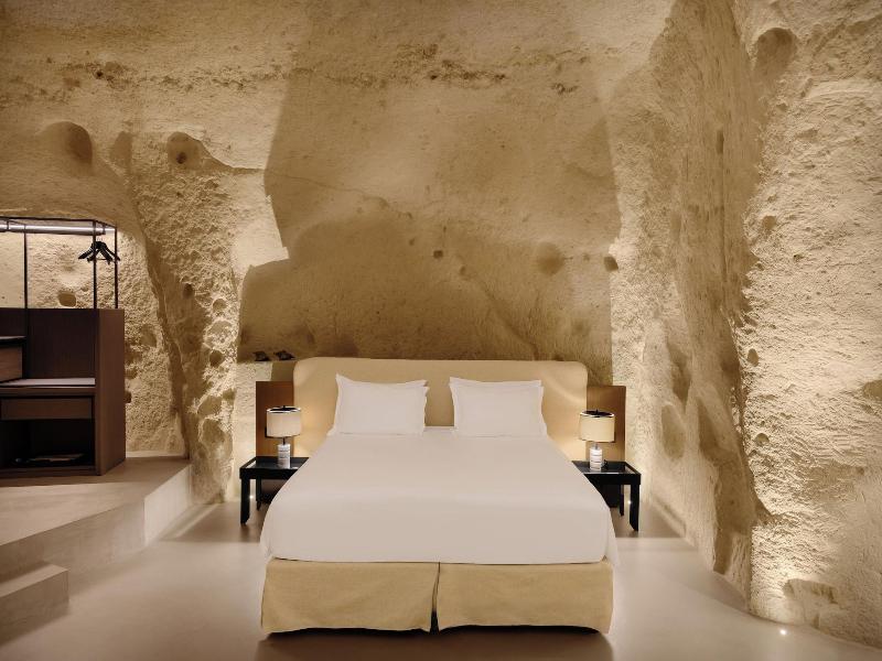 Vetera Matera image