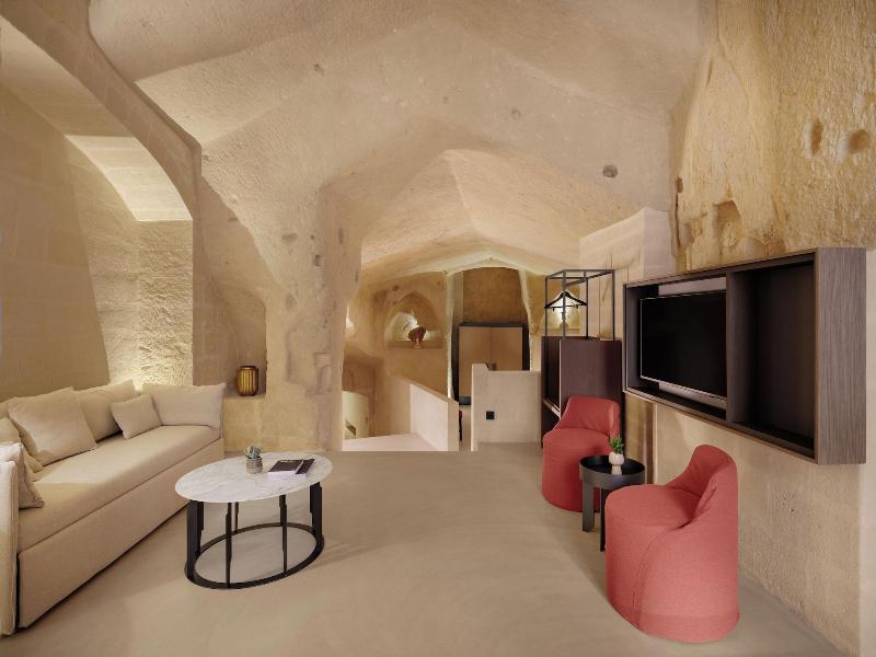 Vetera Matera image