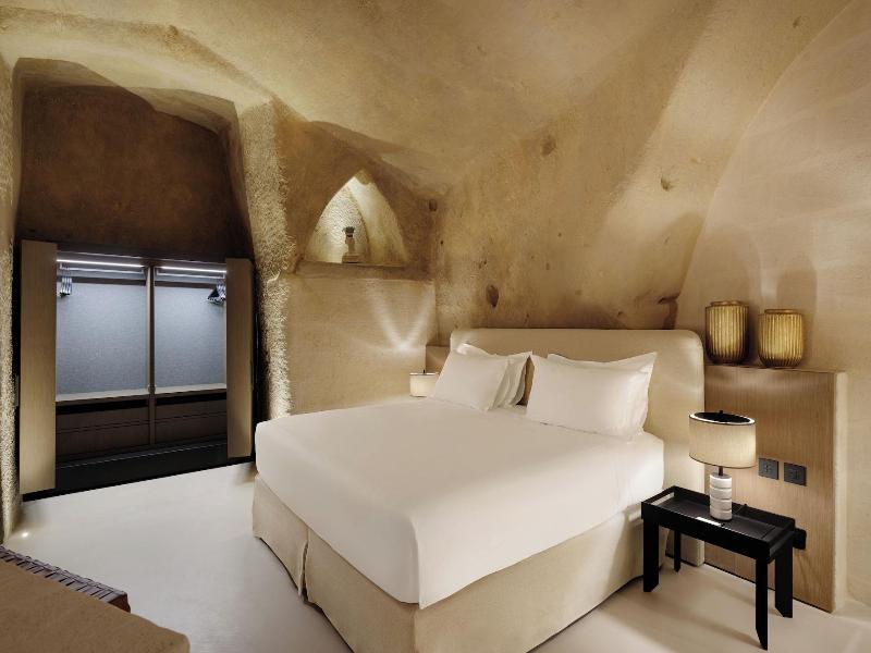 Vetera Matera image