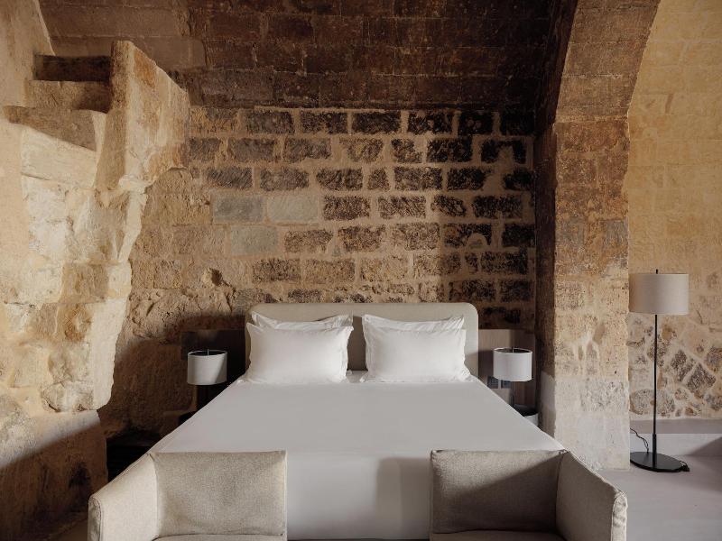 Vetera Matera image