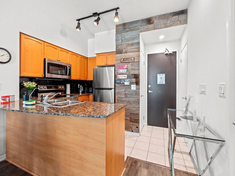 Atlantis At Waterpark City Condos In Dt image