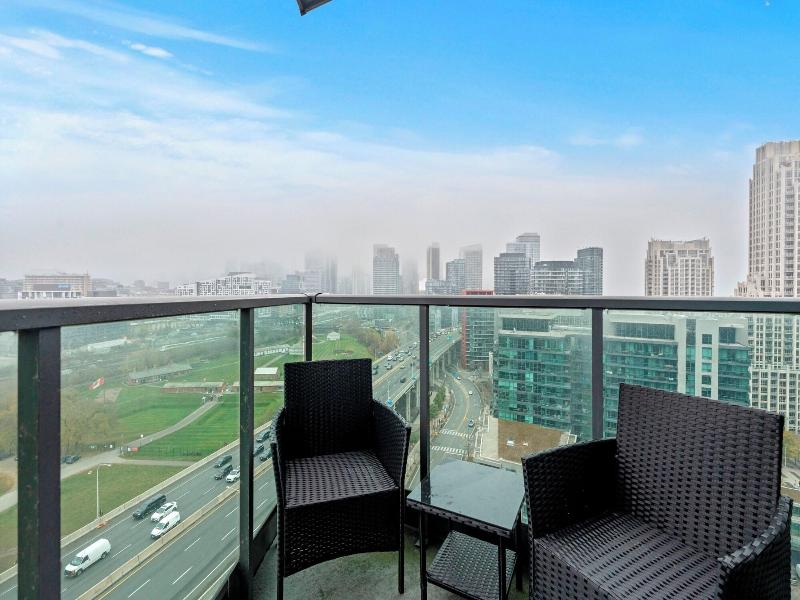 Atlantis At Waterpark City Condos In Dt image
