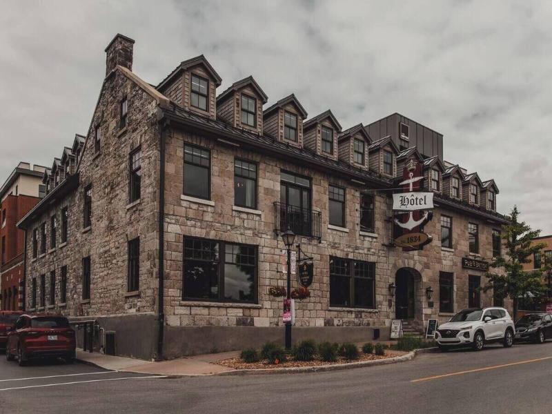 The British Hotel — general view
