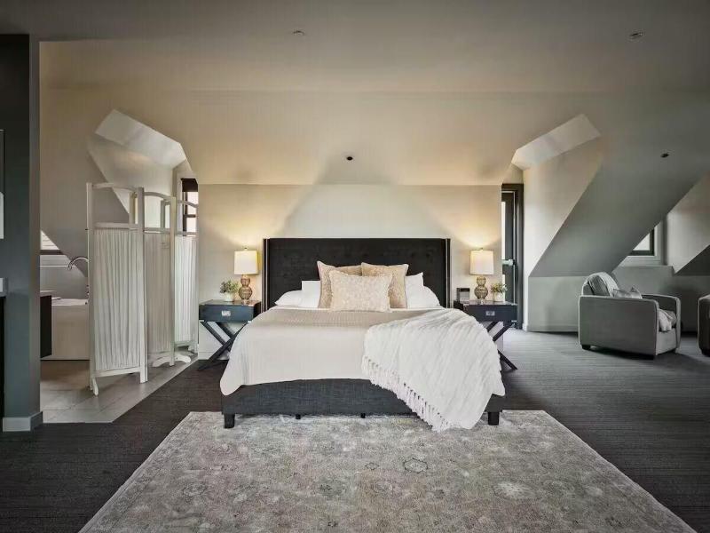 The British Hotel image