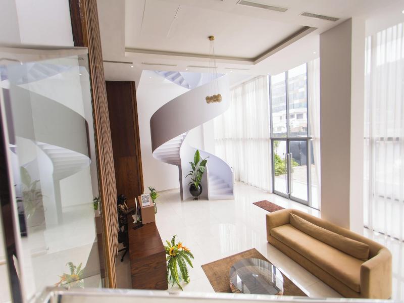 Accra Luxury Apartments At Essence image