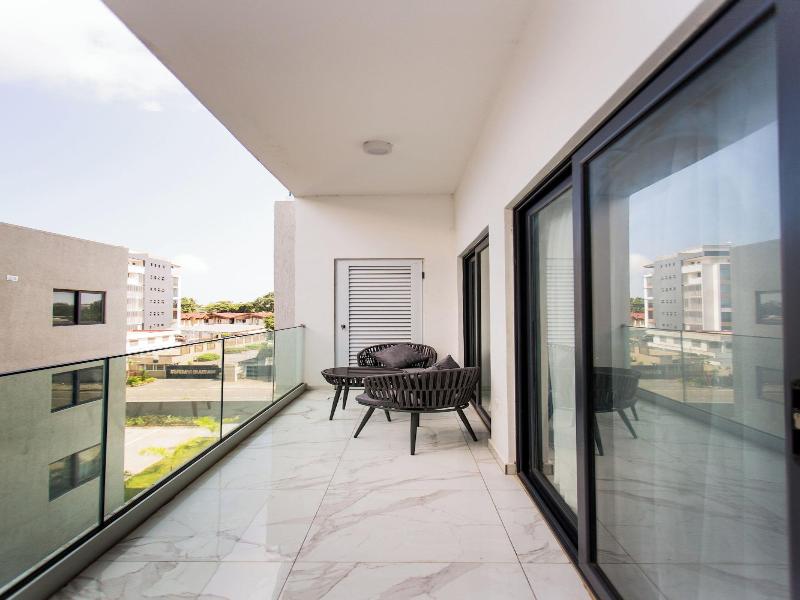 Accra Luxury Apartments At Essence image