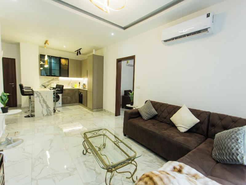 Accra Luxury Apartments At Essence image