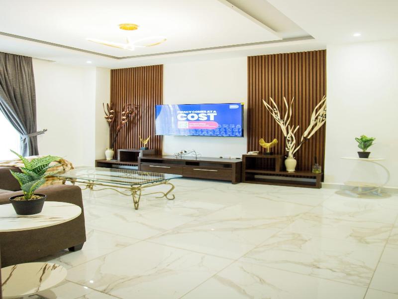 Accra Luxury Apartments At Essence image