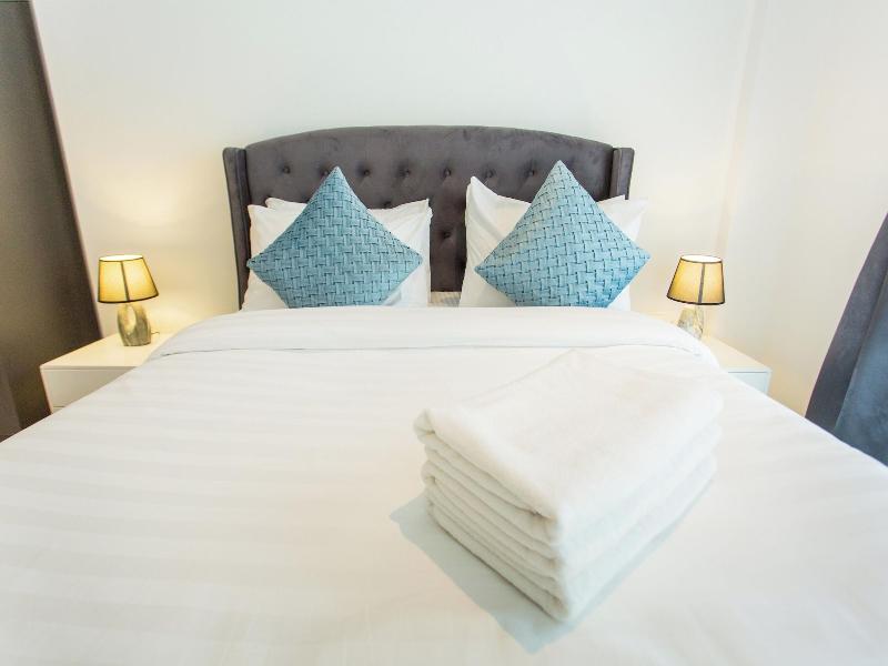 Accra Luxury Apartments At Essence image