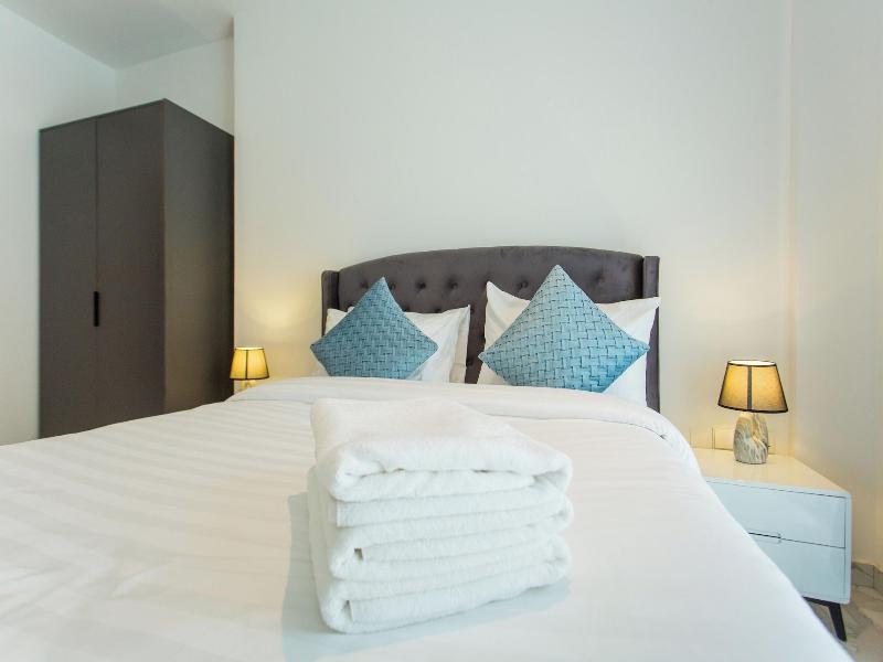 Accra Luxury Apartments At Essence image