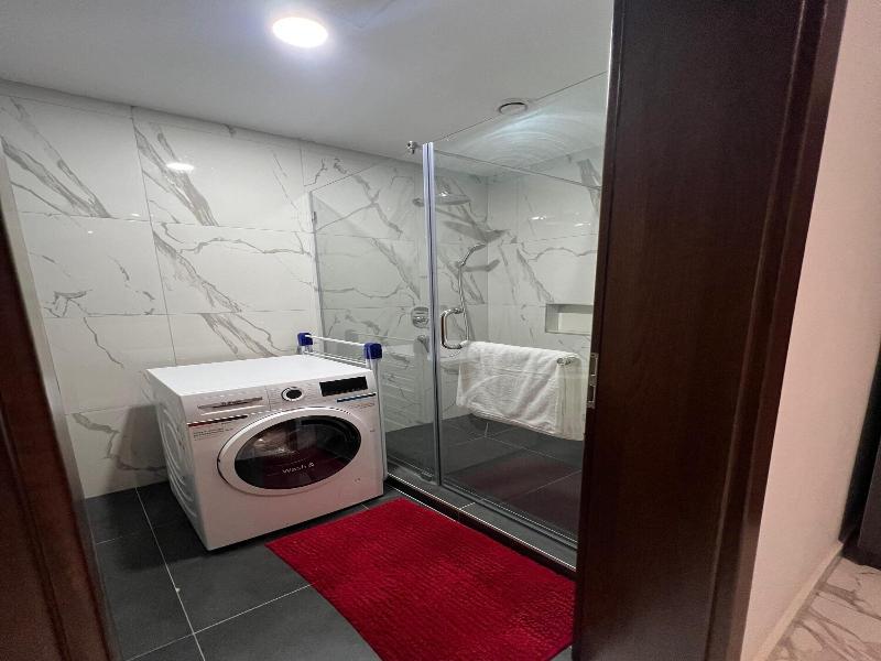 Accra Luxury Apartments At Essence image