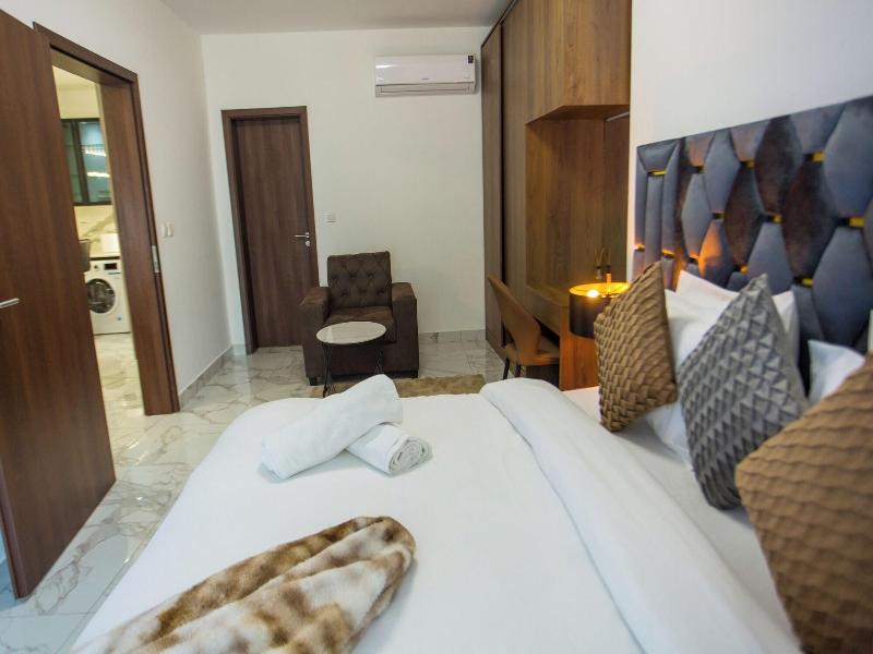 Accra Luxury Apartments At Essence image