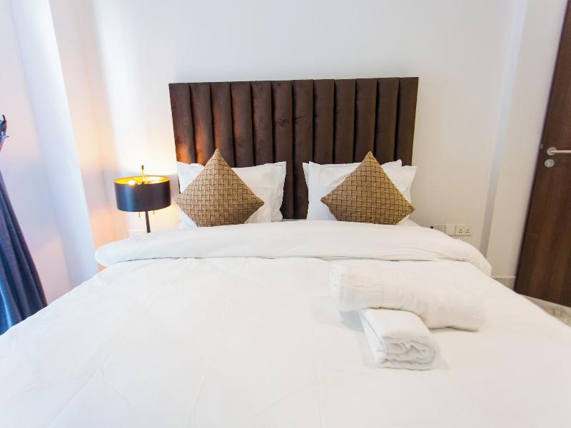 Accra Luxury Apartments At Essence image