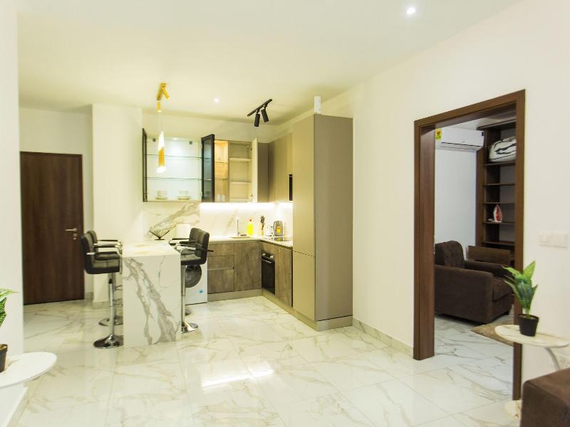 Accra Luxury Apartments At Essence image
