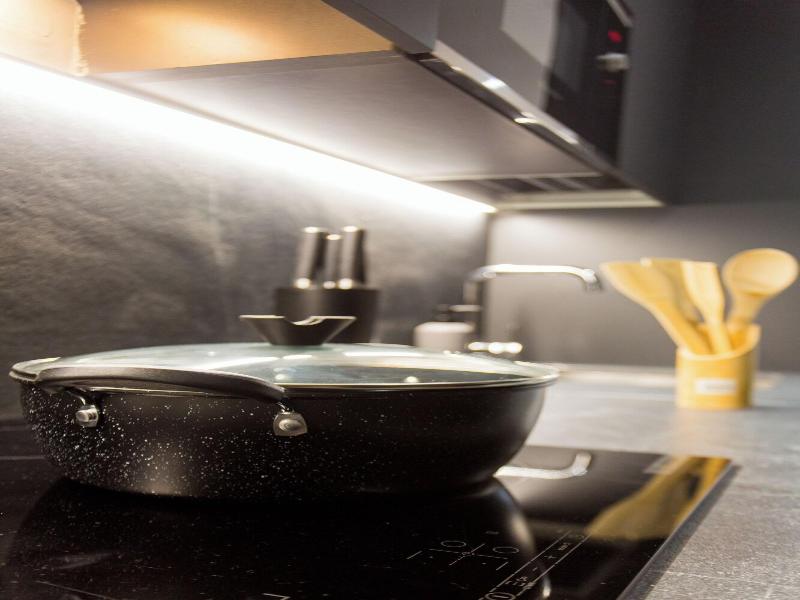 Accra Luxury Apartments At Essence image