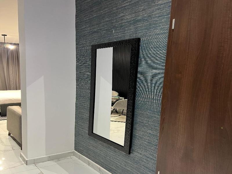 Accra Luxury Apartments At Essence image