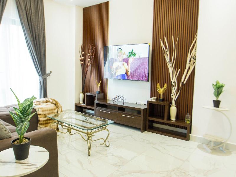 Accra Luxury Apartments At Essence image