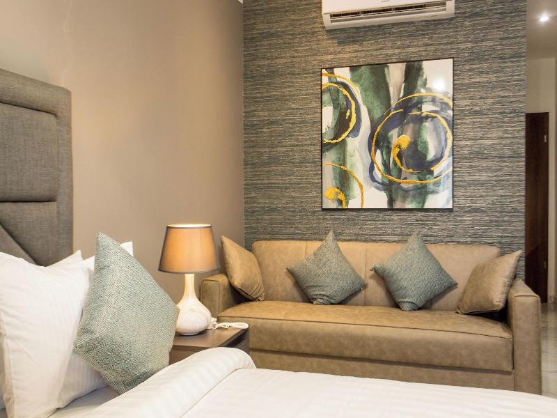 Accra Luxury Apartments At Essence image