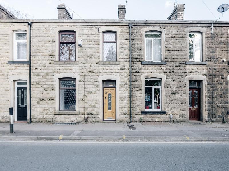 Luxury Town House image
