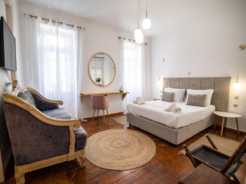 Apeiron Acropolis Suites image