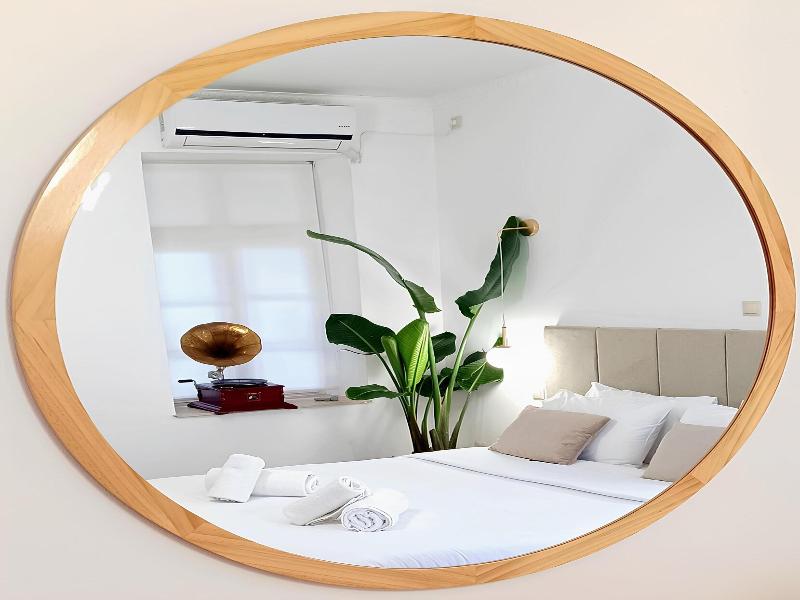 Apeiron Acropolis Suites image