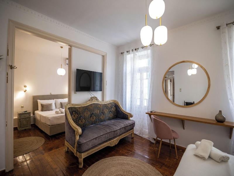Apeiron Acropolis Suites image