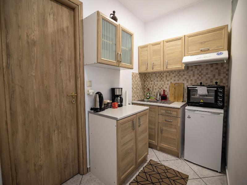 Apeiron Acropolis Suites image