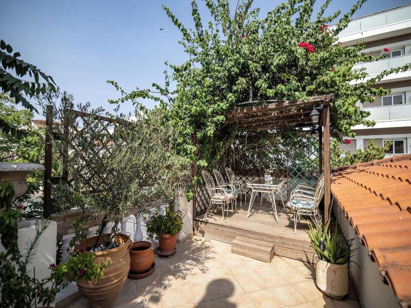 Apeiron Acropolis Suites image