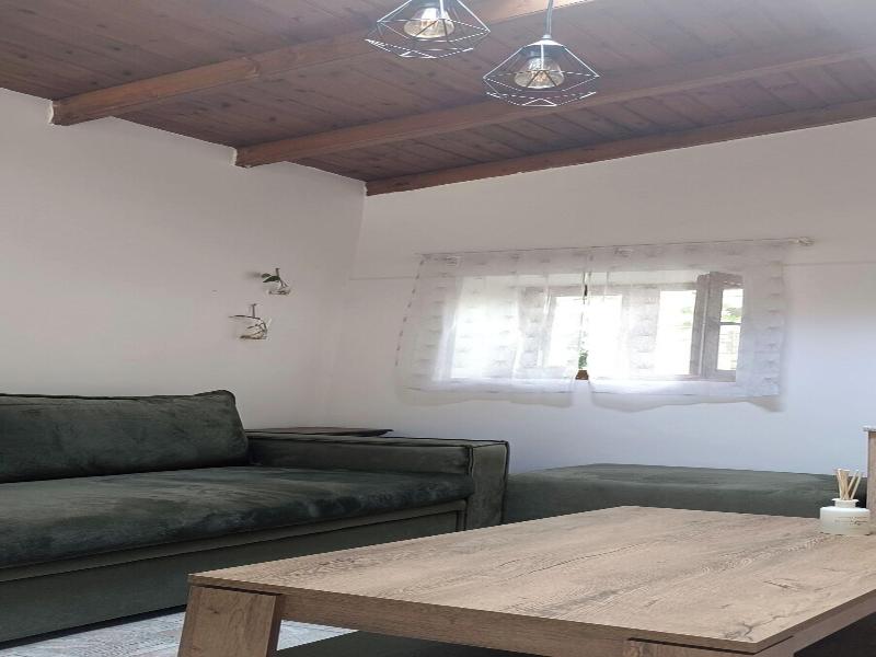 Apeiron Acropolis Suites image