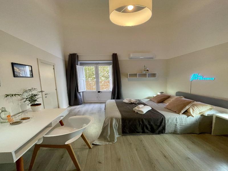 4brooms-paladini B&b image
