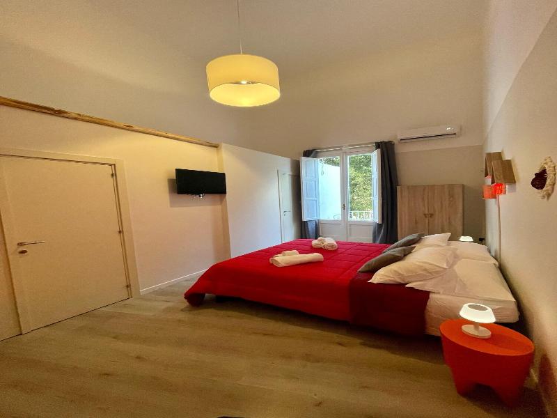 4brooms-paladini B&b image
