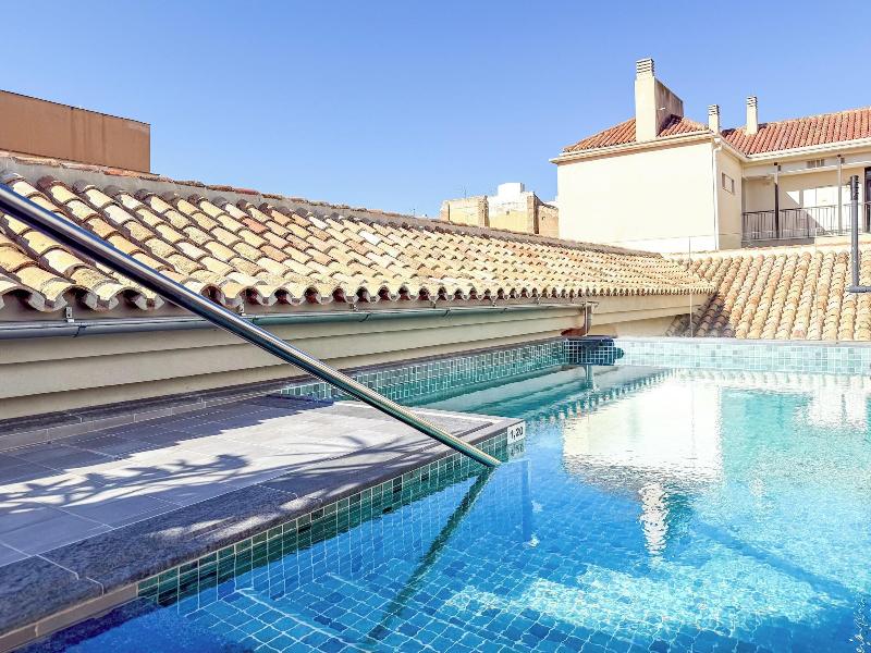 Coeo Hostel Hernan Ruiz image