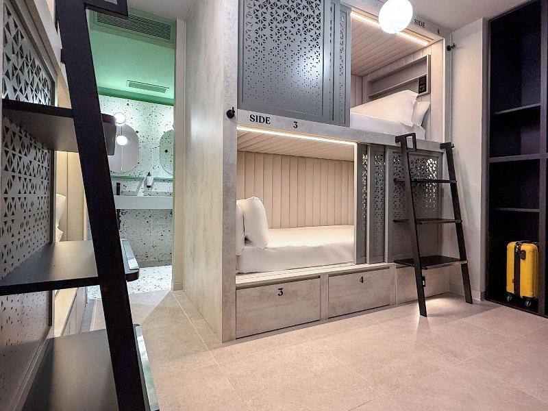 Coeo Hostel Hernan Ruiz image