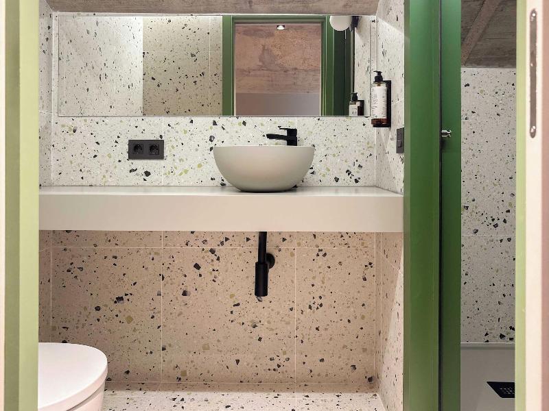 Coeo Hostel Hernan Ruiz image