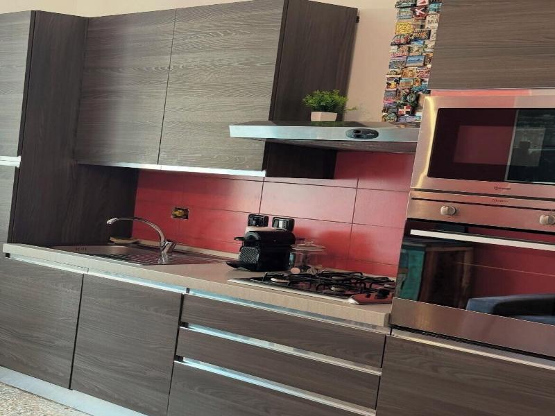 Rosa Homes - The Red image